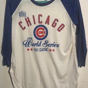 New 2016 World Series Champions Chicago Cubs Womens Sizes L/G Raglan Shirt